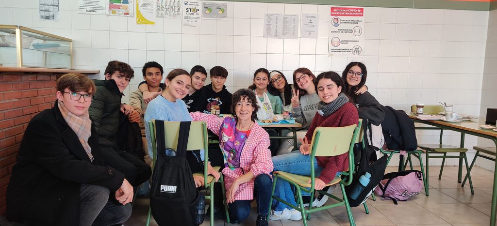 Nuestros alumnos preparan crêpes por la Chandeleur